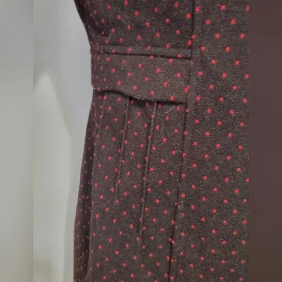 Feiermina  black coat with red polka dots. Bows in front and back. Size large - Picture 3 of 16